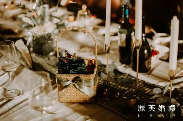 婚禮餐桌布置，一秒提升婚禮質(zhì)感！