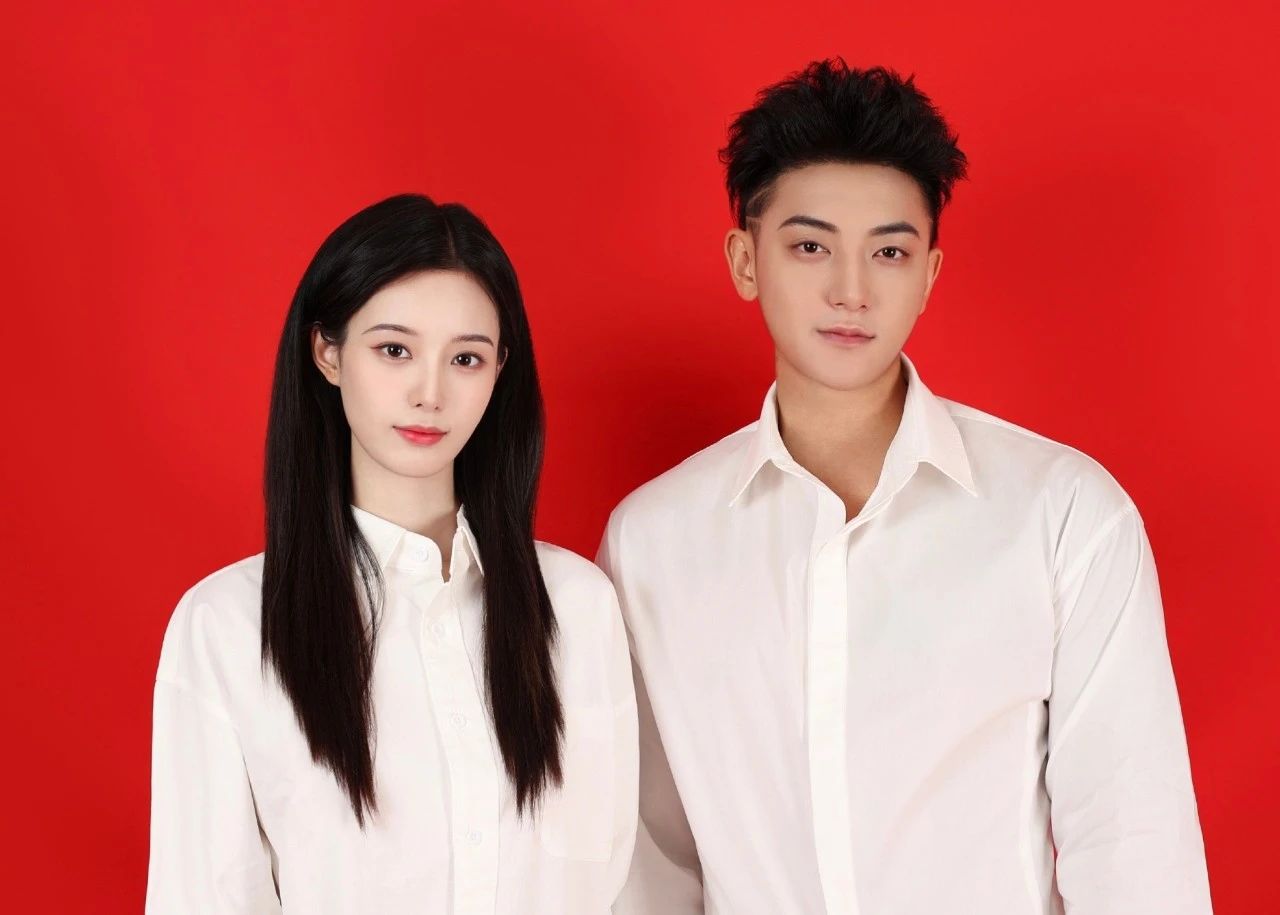 黃子韜徐藝洋官宣領(lǐng)證結(jié)婚！